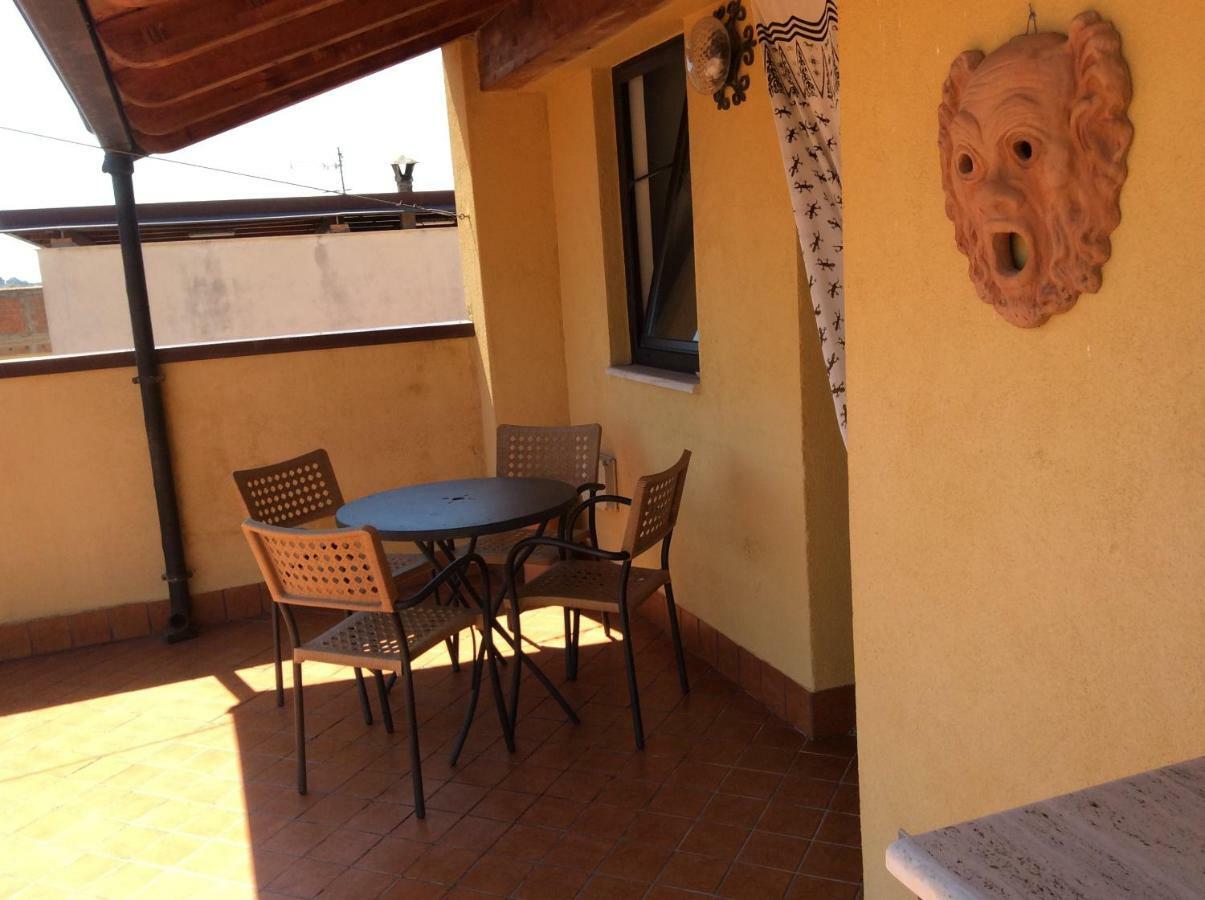 B&B Domus Candida Calatabiano Exterior photo